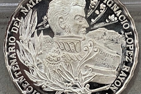 KM# 408Bicentenario del Natalicio del Gral. I. López Rayón 1973 Mo. .6 - $1 Peso 1872 OA E. 